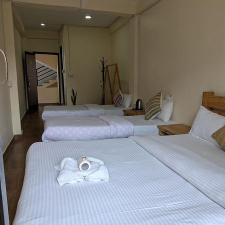 Santoshi Guest House, Pokhara Exterior foto