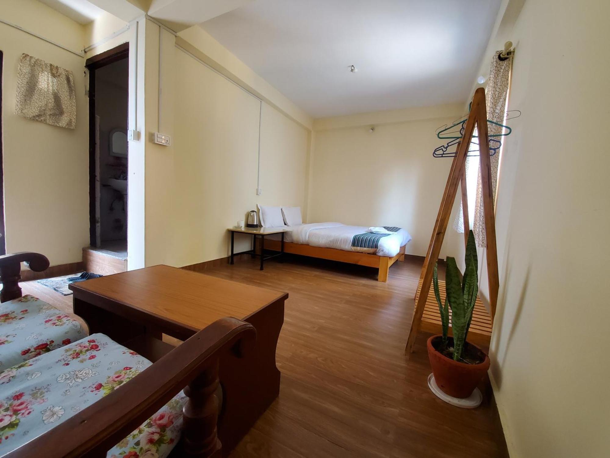 Santoshi Guest House, Pokhara Exterior foto
