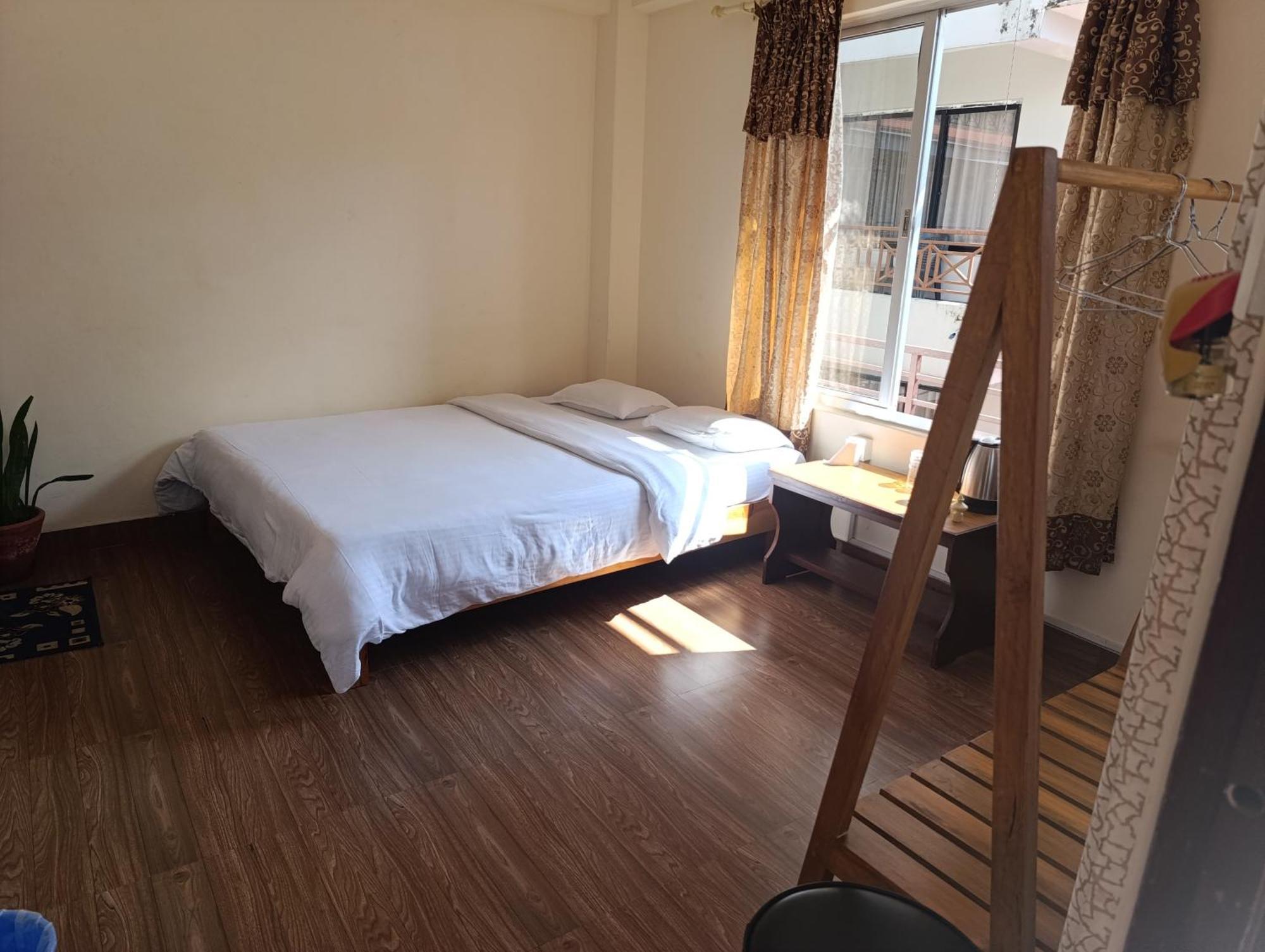 Santoshi Guest House, Pokhara Exterior foto