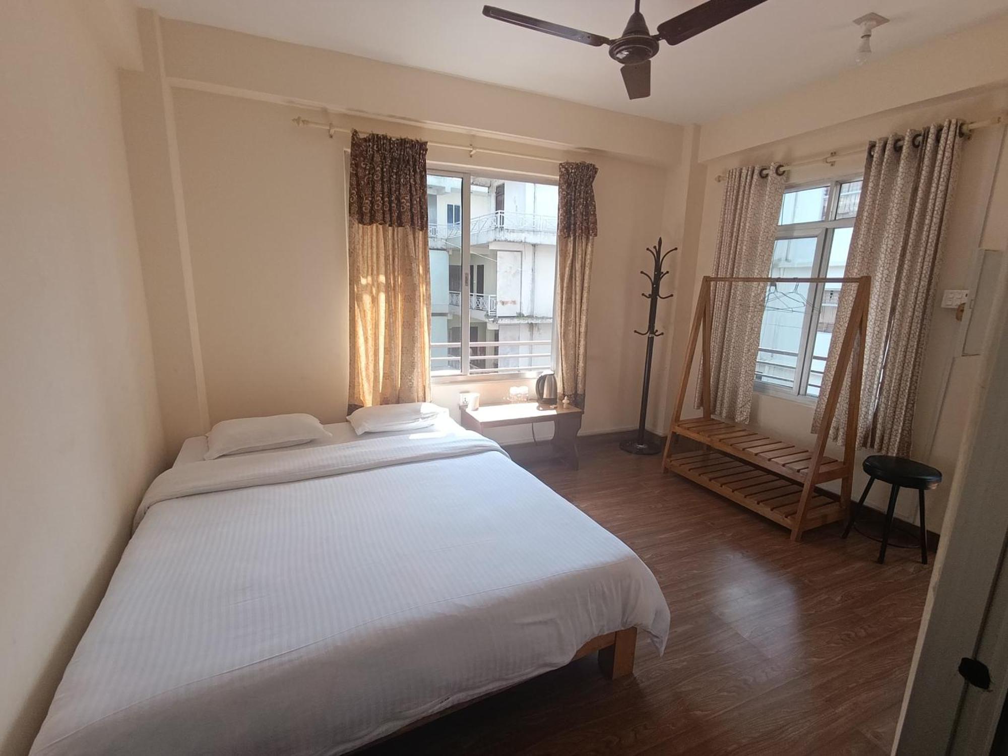 Santoshi Guest House, Pokhara Quarto foto