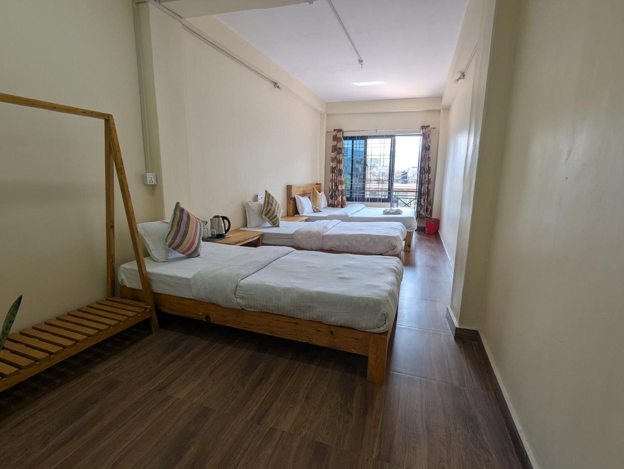 Santoshi Guest House, Pokhara Exterior foto